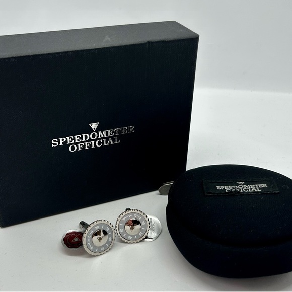 Men’s Cufflinks. Made in Italy. Stainless steel and grey. Brand new. - Picture 2 of 2